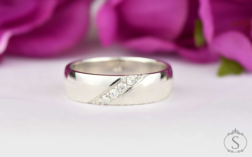 Men's diamond wedding band front view